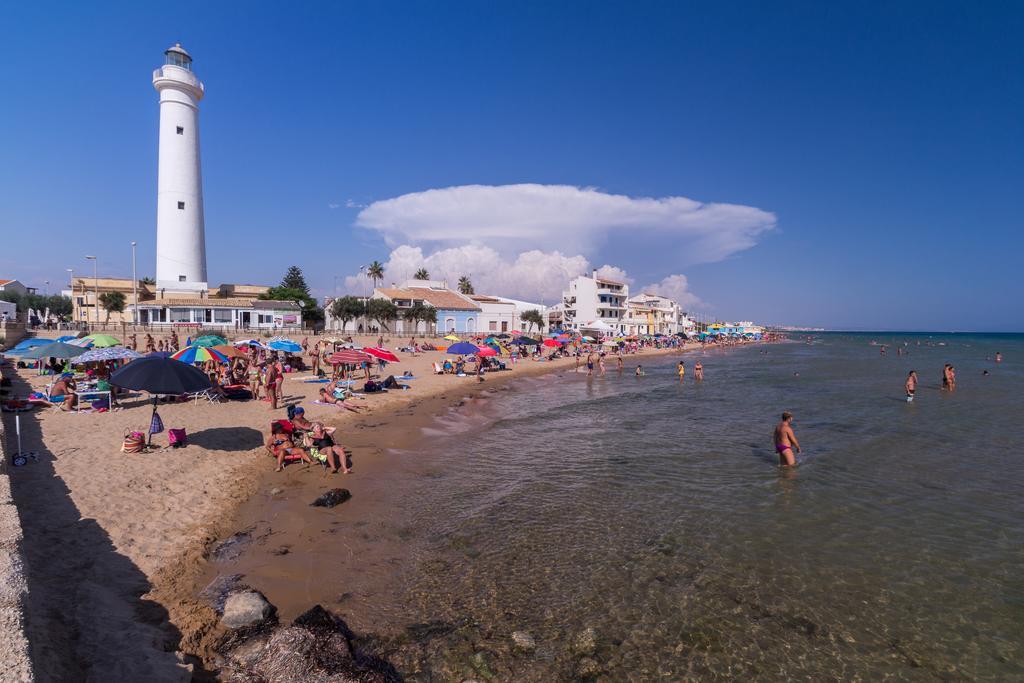 Appartamenti Pomelia Punta Secca Exterior photo